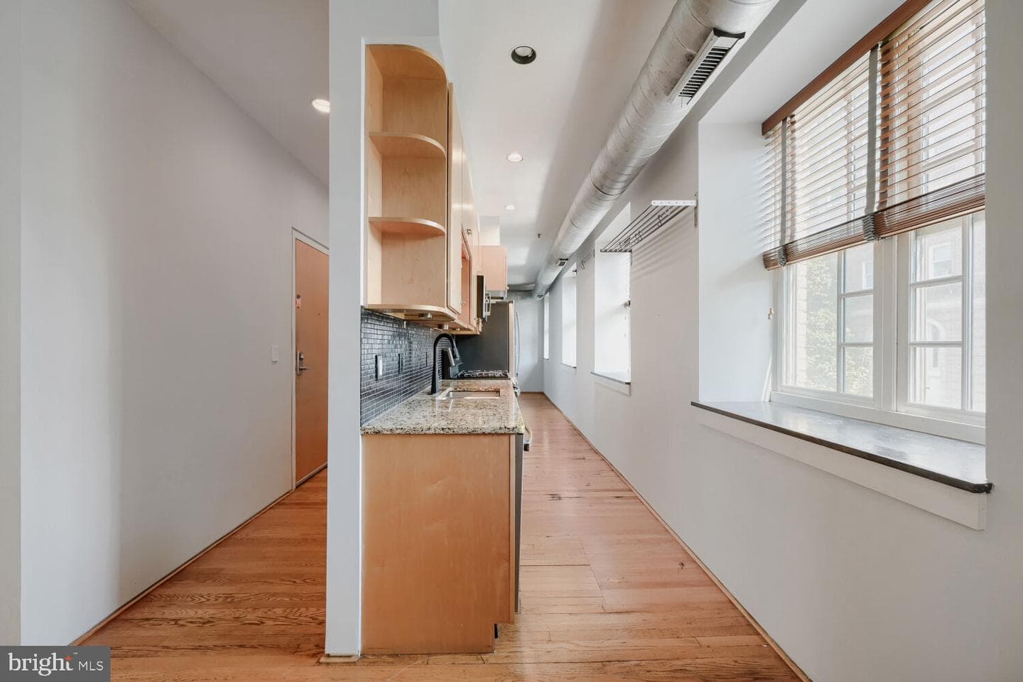 104 W Madison Street #9 photo 18
