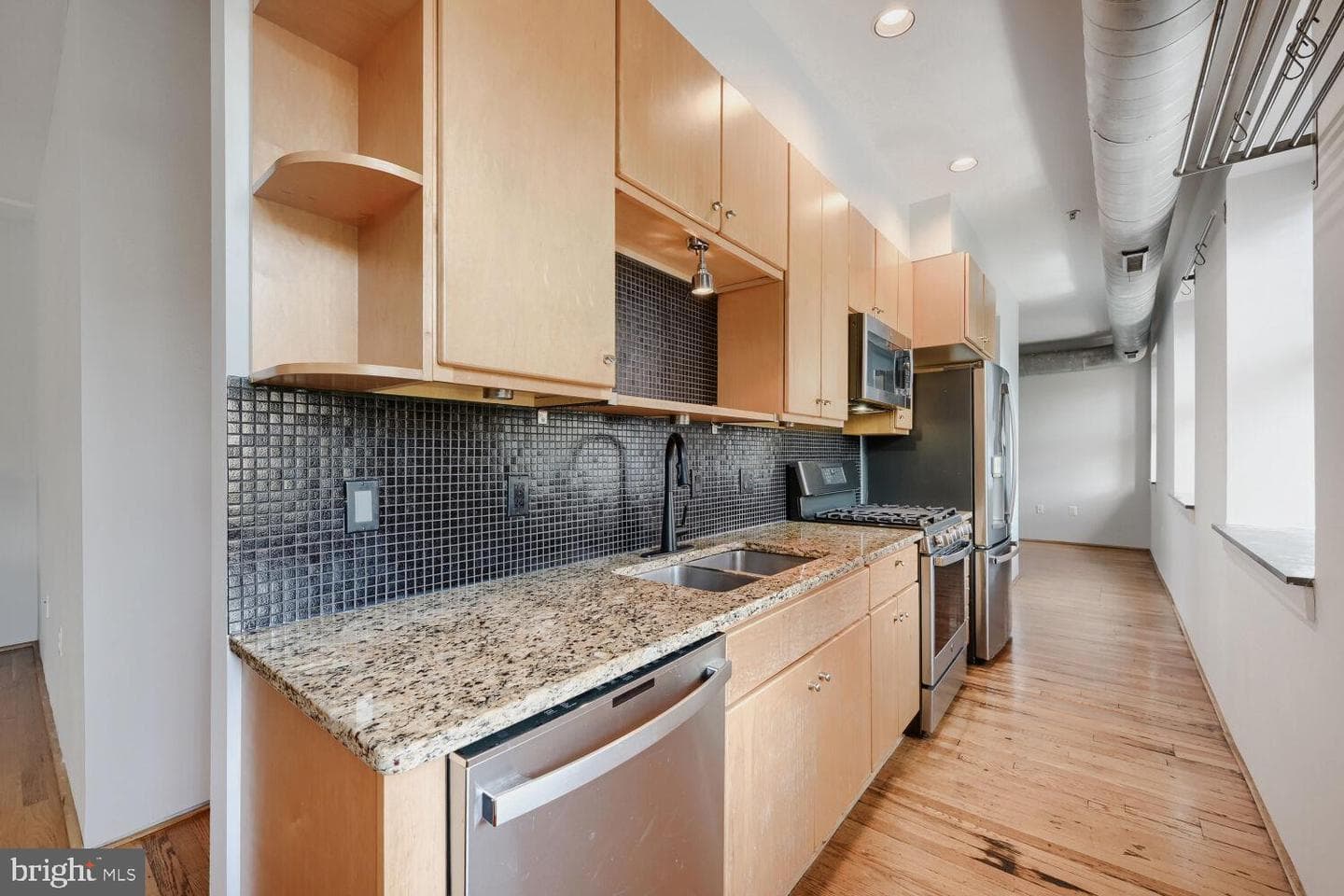 104 W Madison Street #9 photo 19