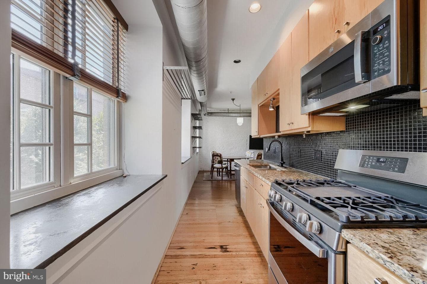 104 W Madison Street #9 photo 20
