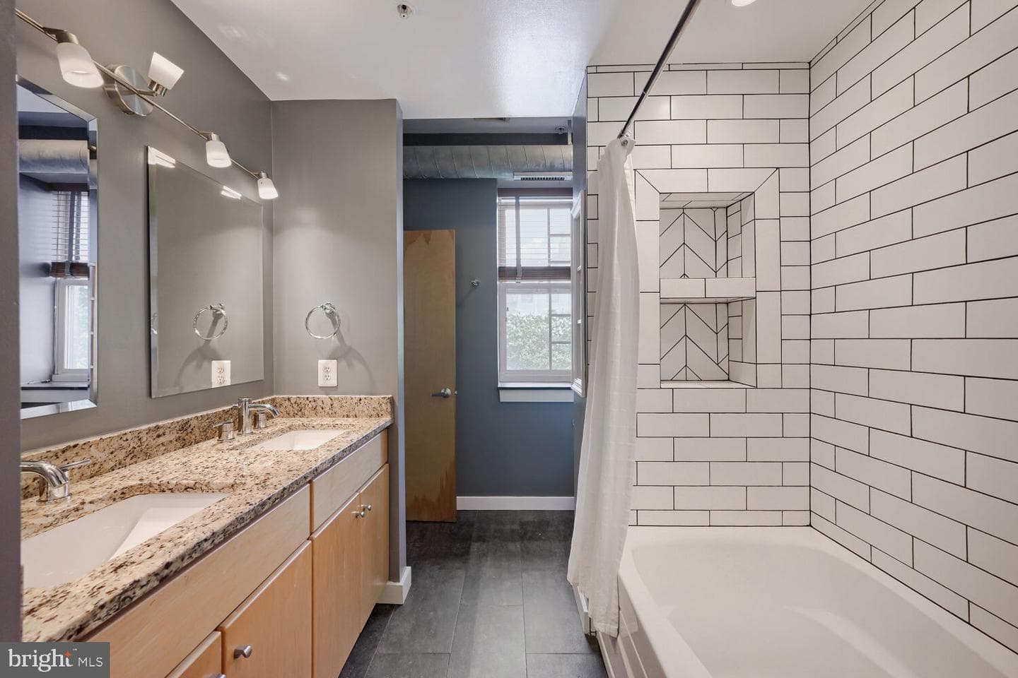 104 W Madison Street #9 photo 5