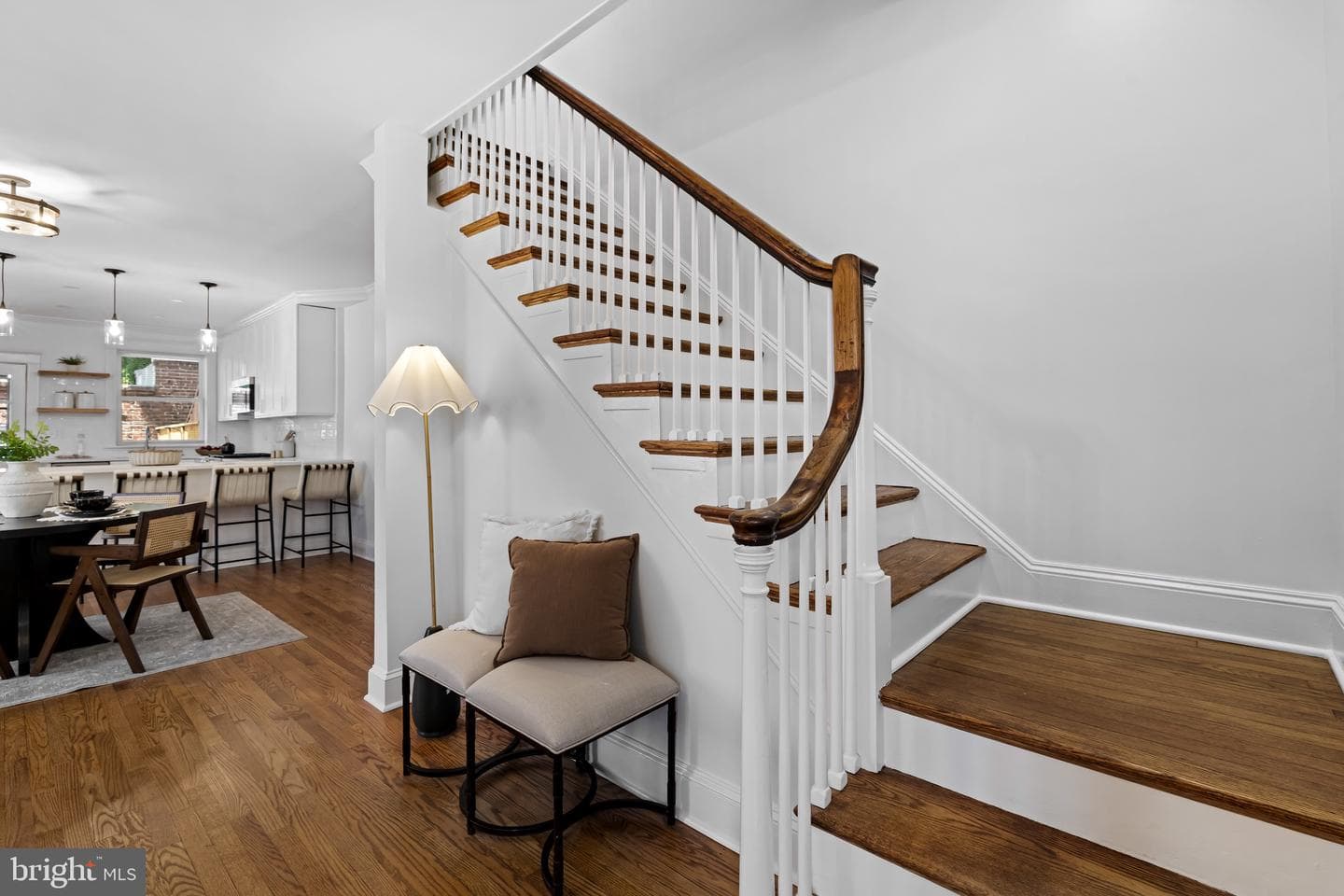 516 E 39th Street photo 6