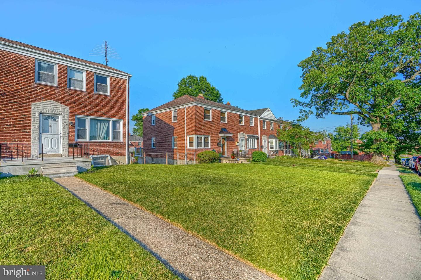 1650 Sherwood Avenue photo 4