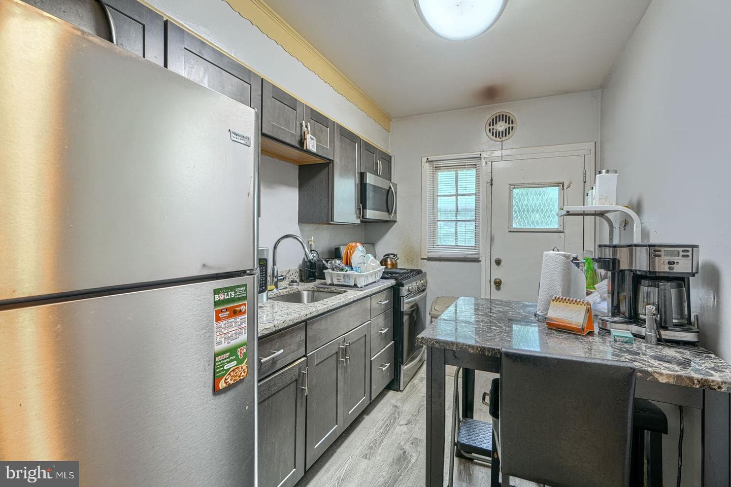 5022 Ready Avenue photo 10