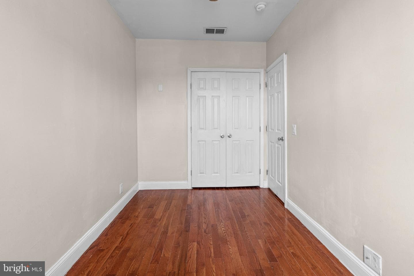 2127 W Mulberry Street photo 7