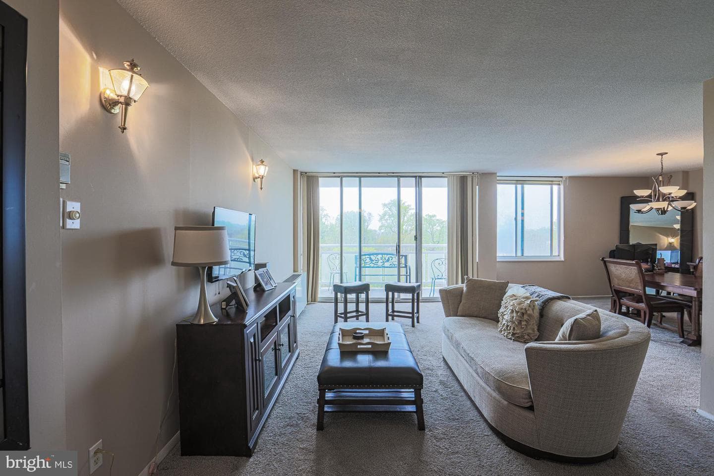 6210 Park Heights Avenue #905 photo 4