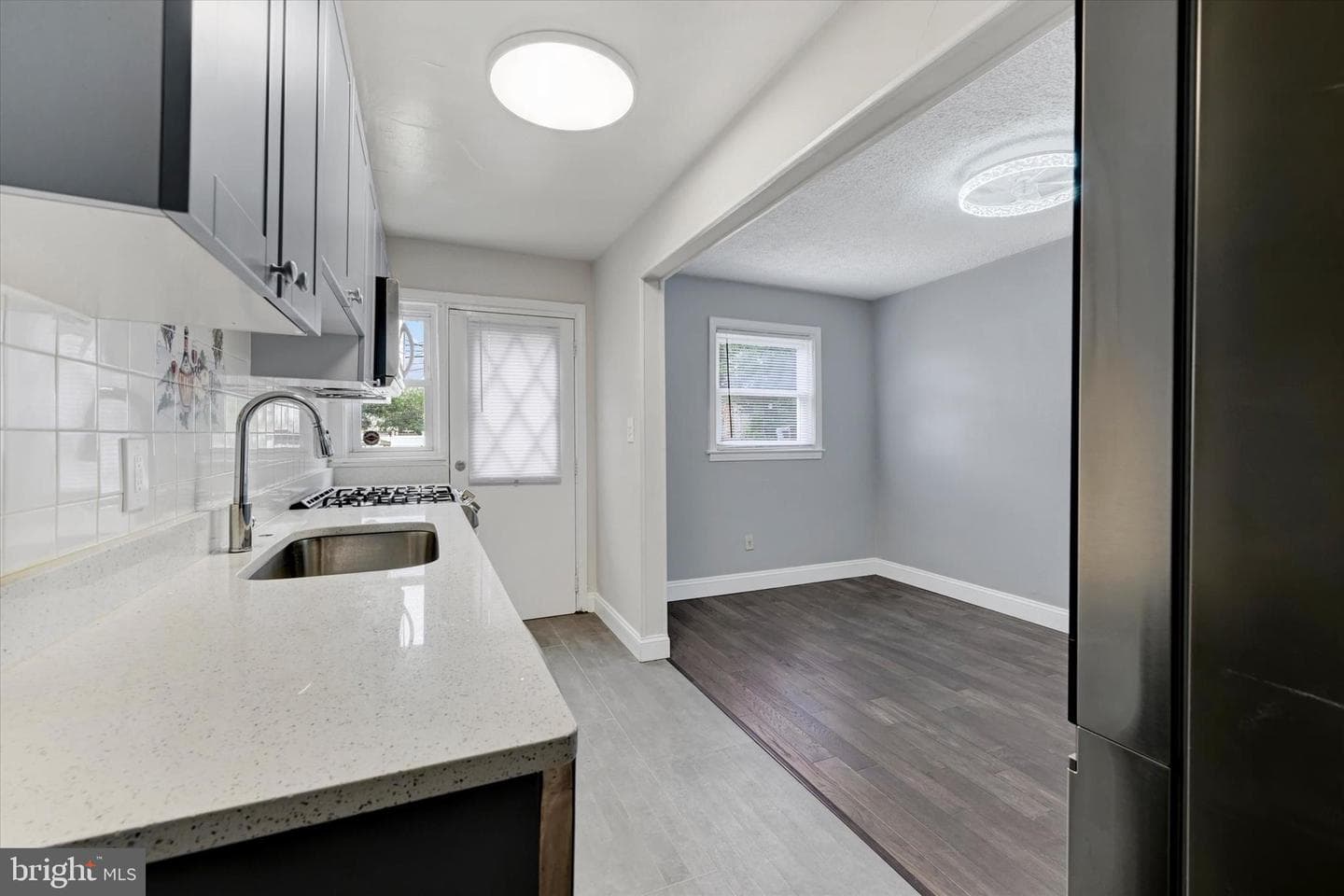 1518 Elrino Street photo 7
