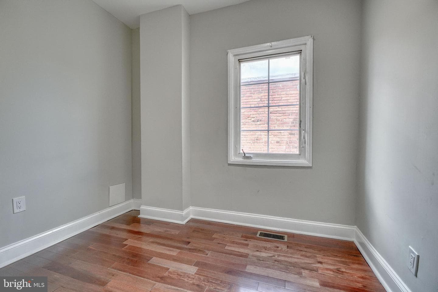 2624 E Preston Street photo 14