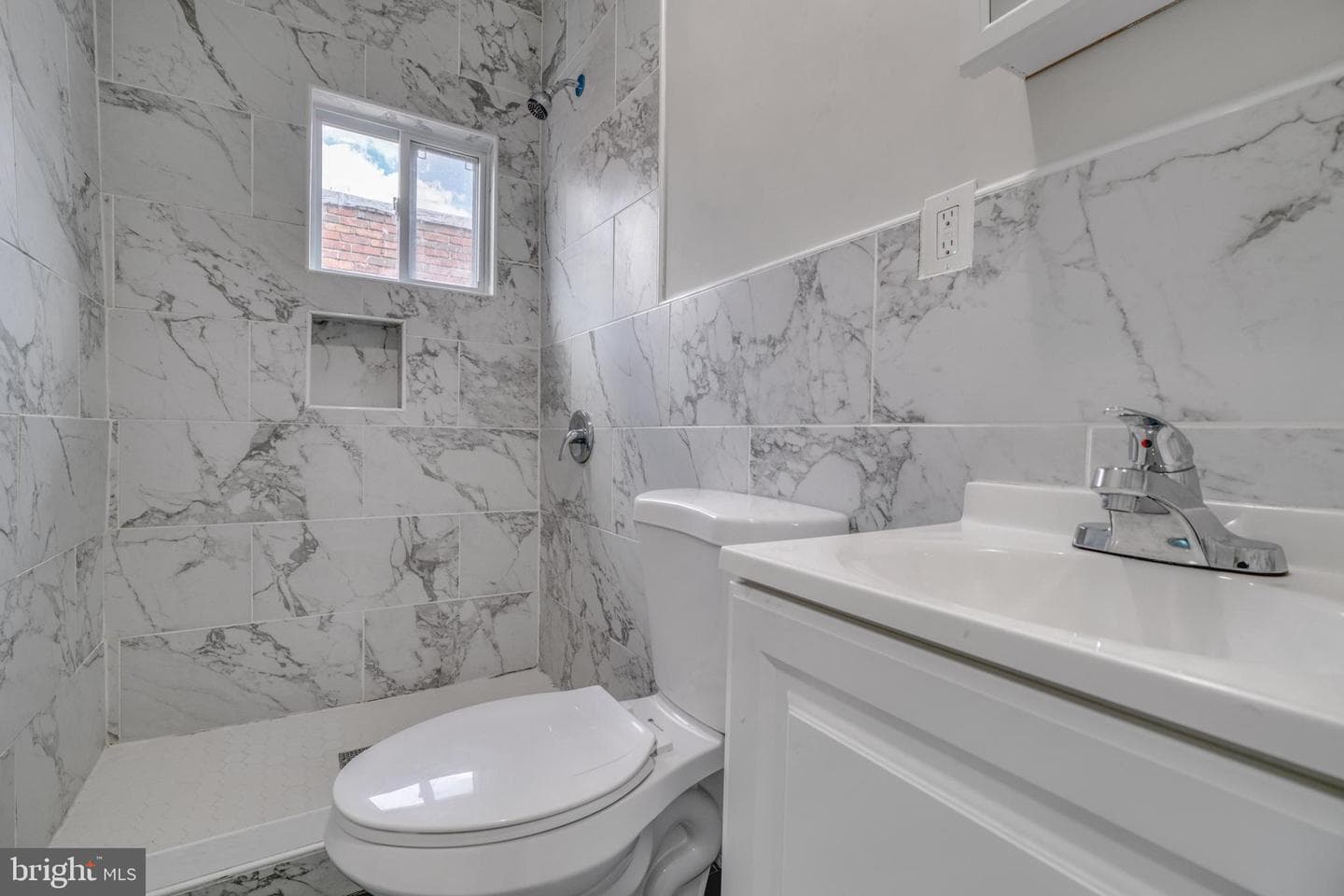 2624 E Preston Street photo 15