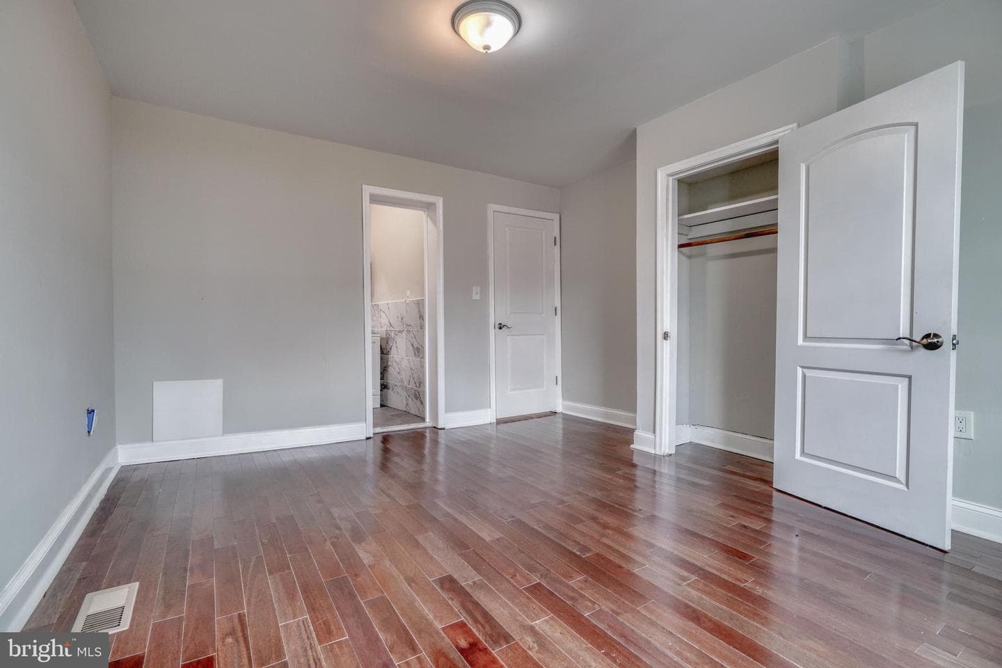 2624 E Preston Street photo 18