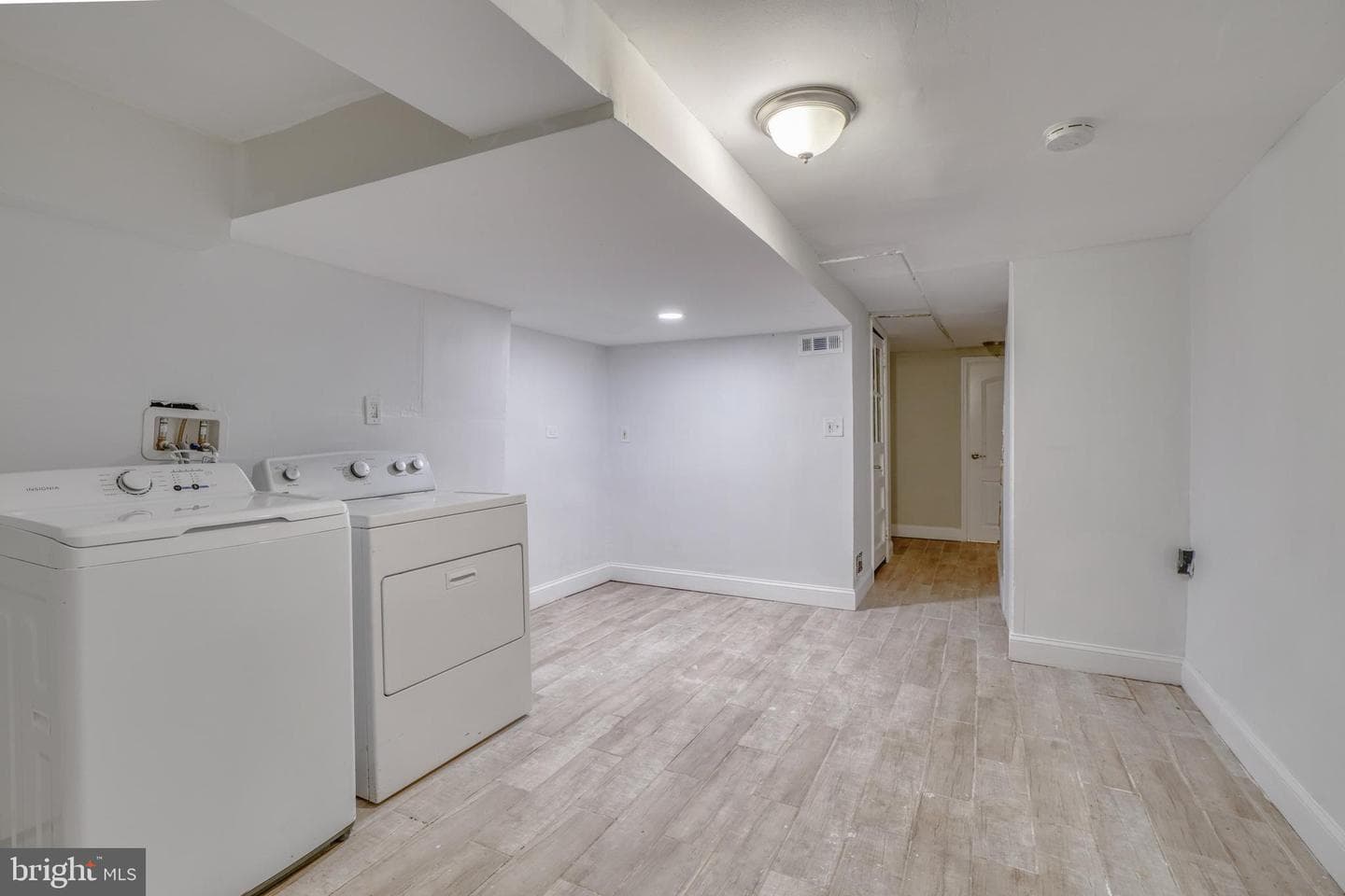 2624 E Preston Street photo 22