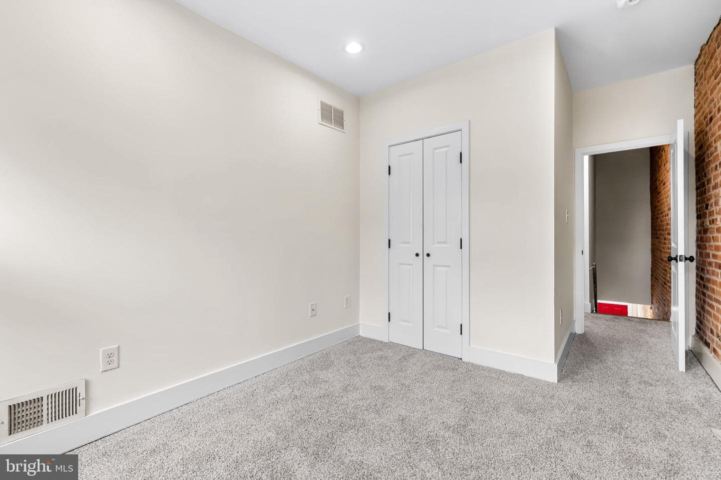 307 Font Hill Avenue photo 22