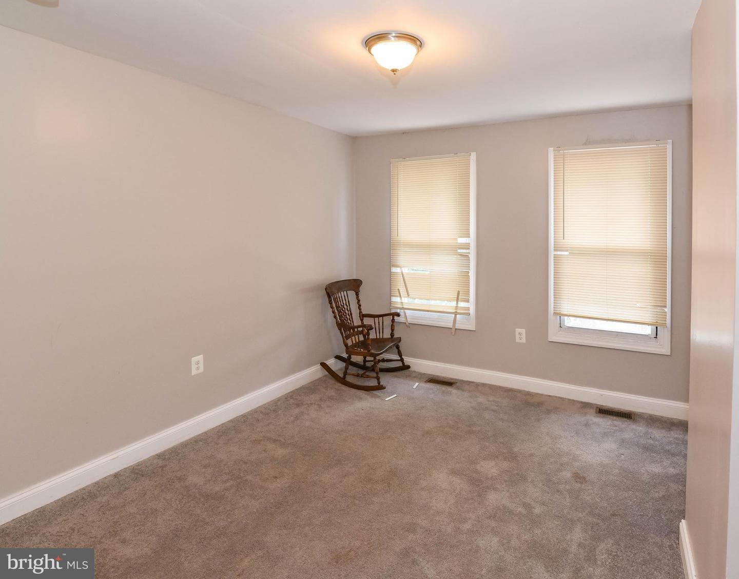 3203 Independence Street photo 12
