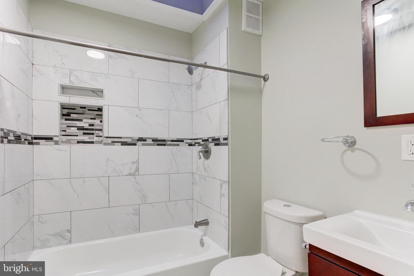 344 S Bentalou Street photo 17
