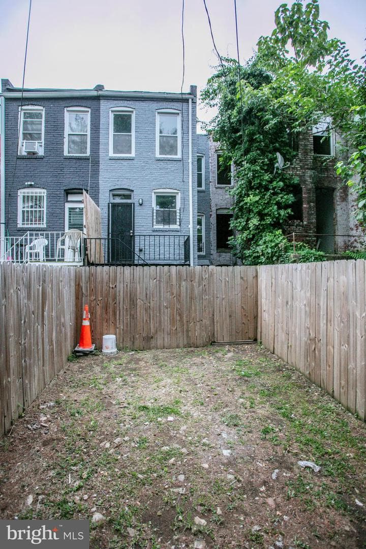 344 S Bentalou Street photo 28