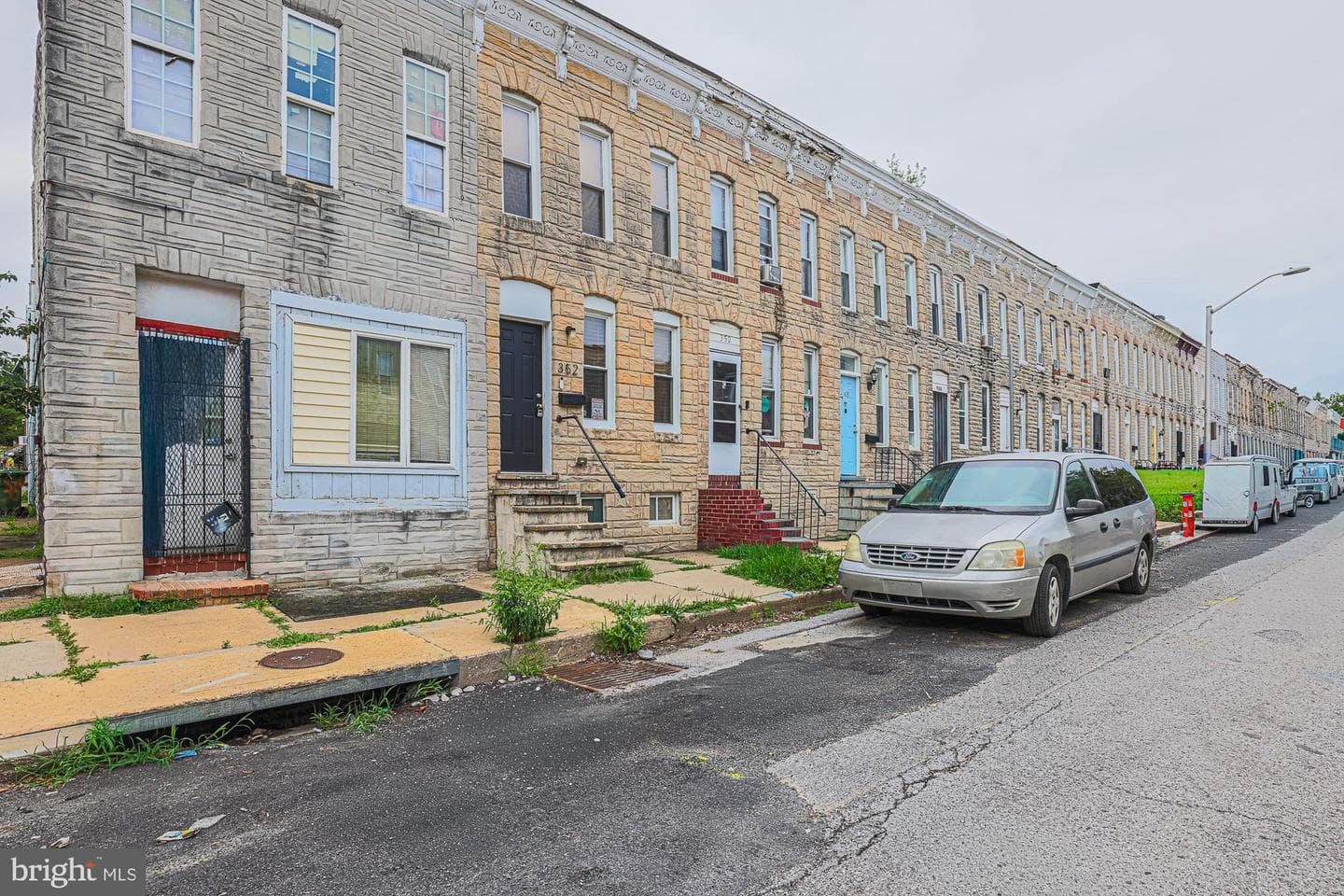 352 Woodyear Street photo 29