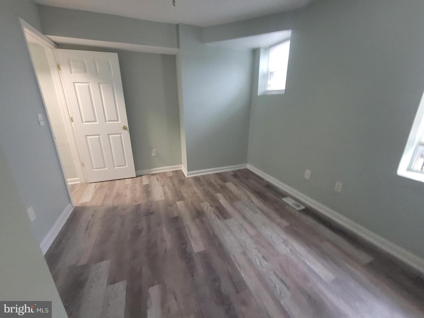 905 Bennett Place photo 16