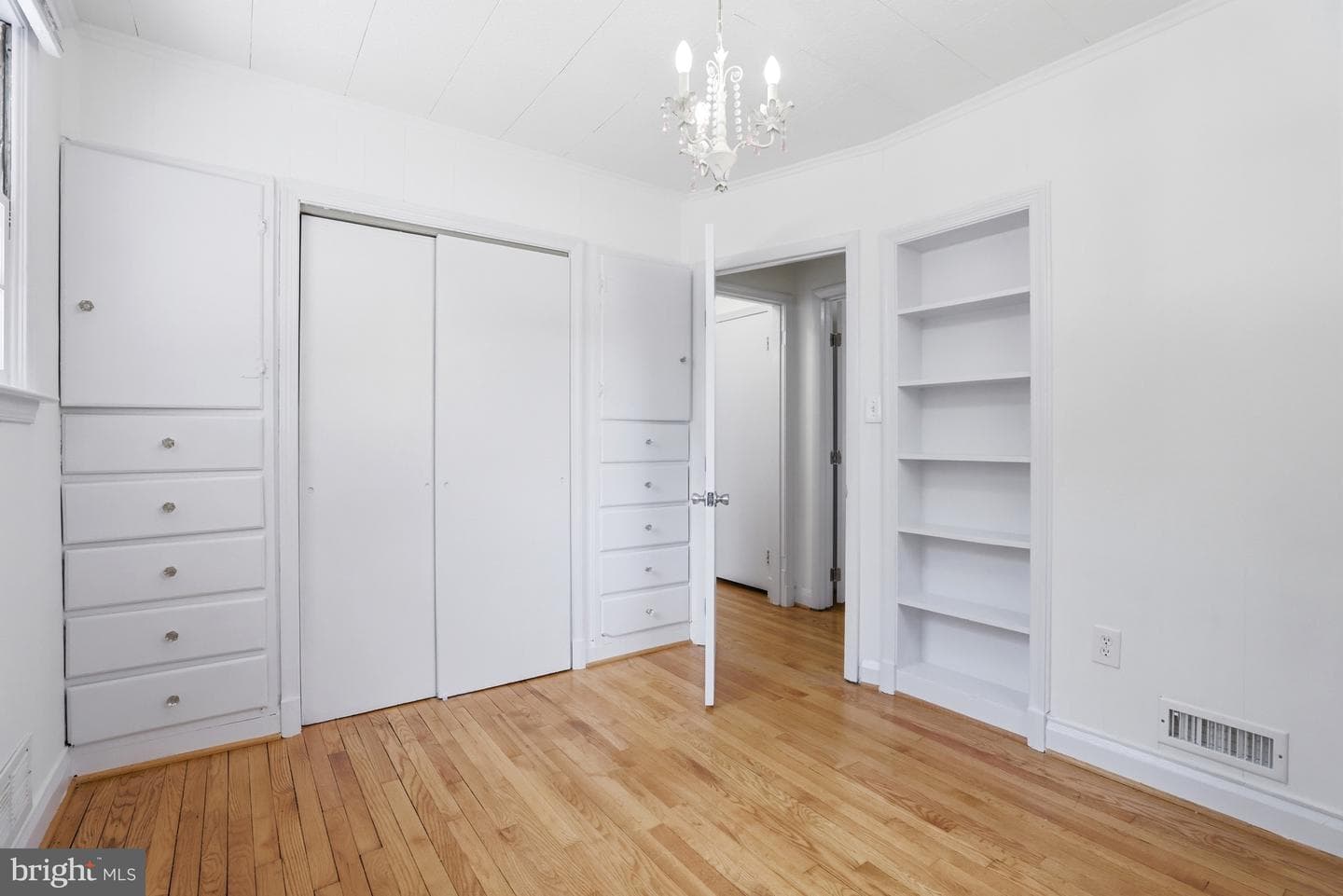 4109 Orchard Avenue photo 11