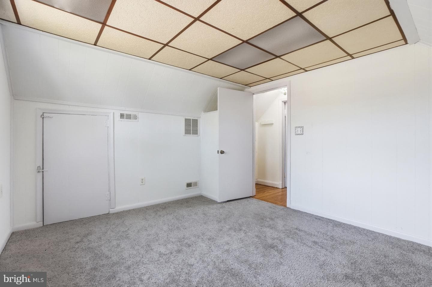 4109 Orchard Avenue photo 15