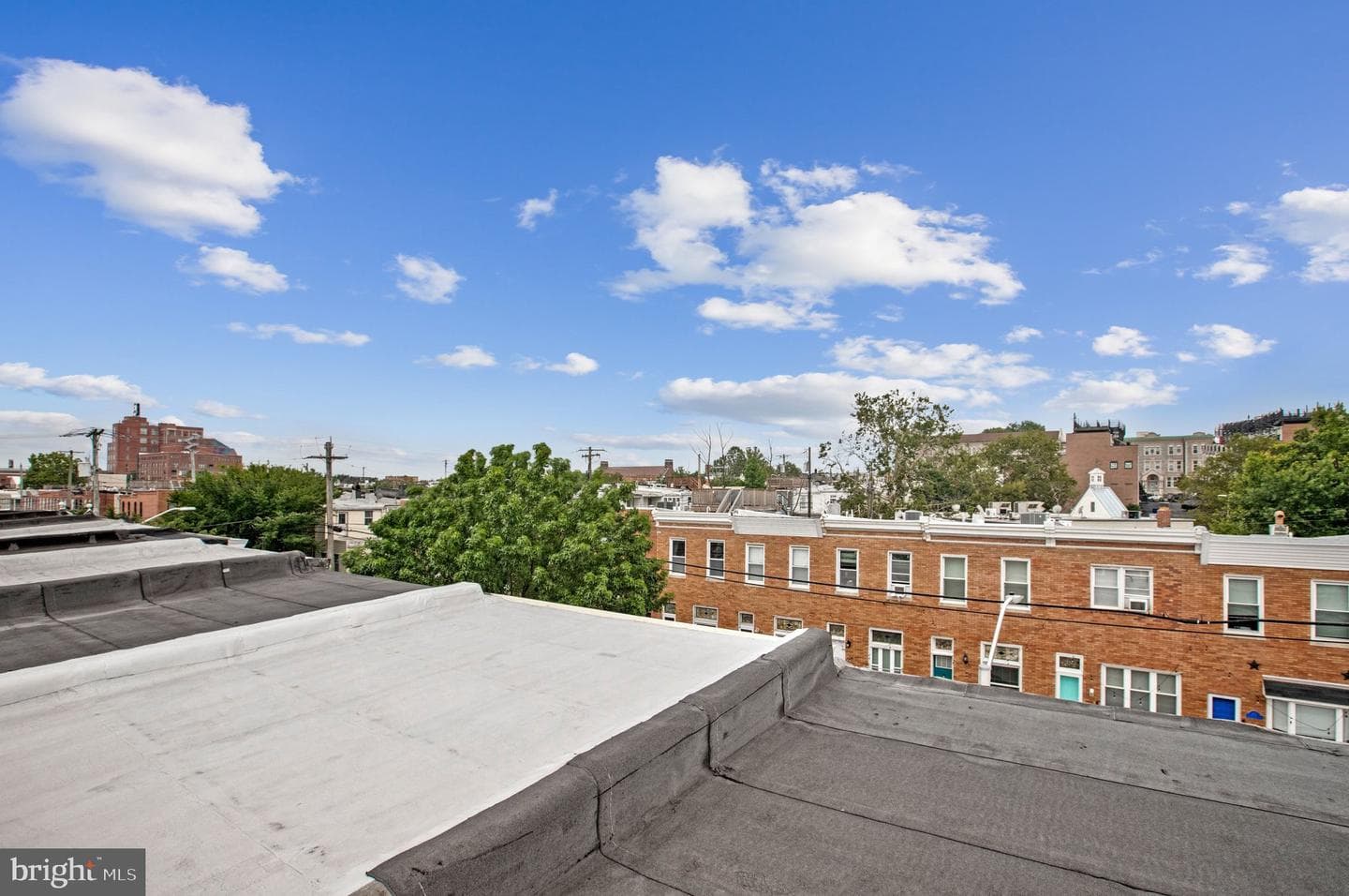 613 S Eaton Street photo 41