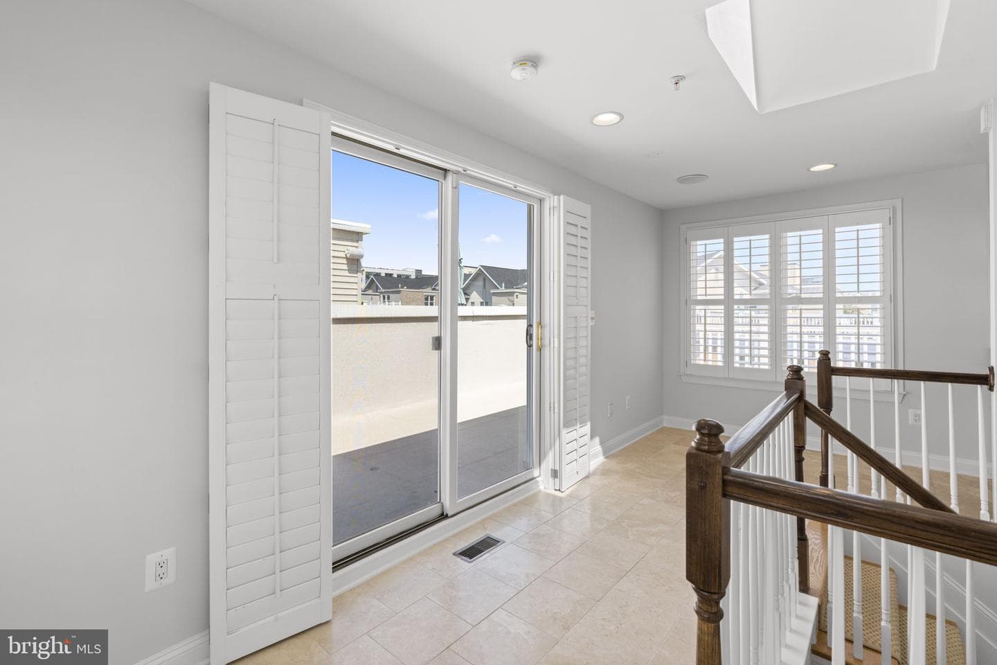 1207 Harbor Island Walk photo 43