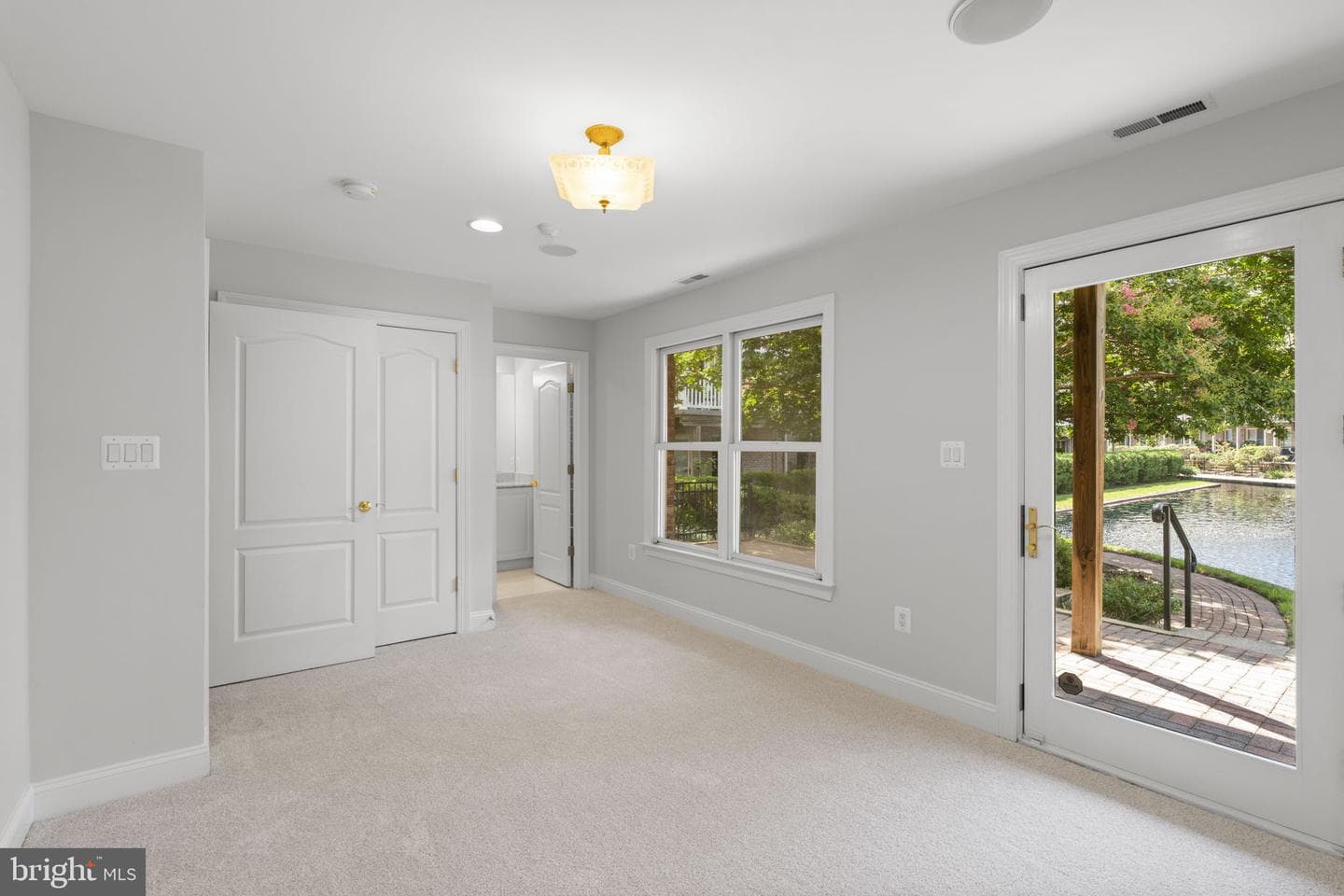 1207 Harbor Island Walk photo 51