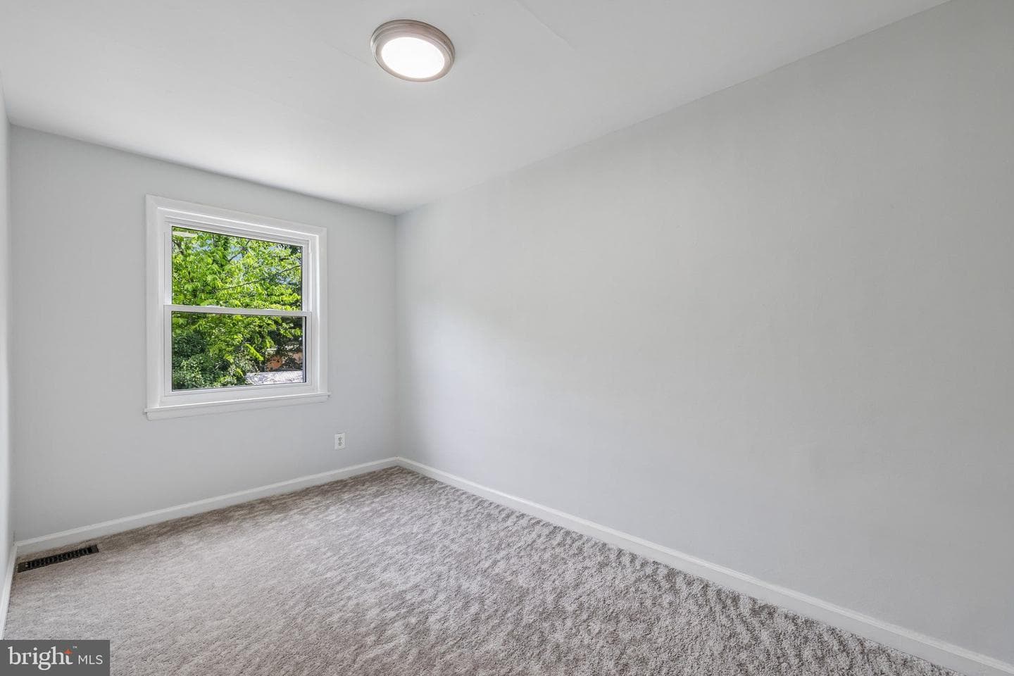 3023 Janice Avenue photo 20
