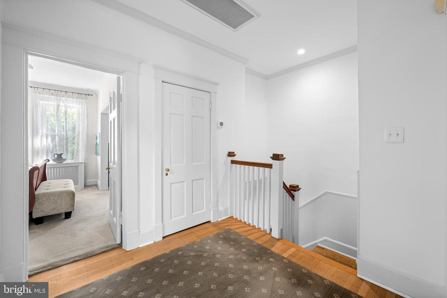 2912 Wyman Parkway photo 26