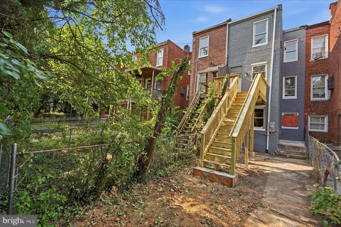 1527 E 29th Street photo 33