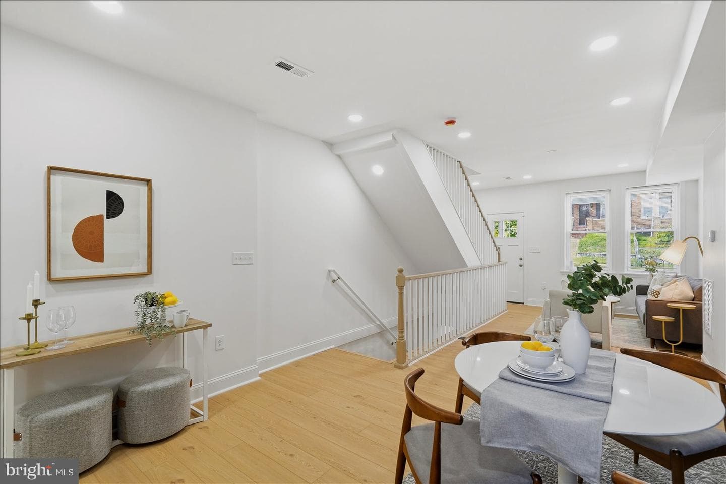 1527 E 29th Street photo 9