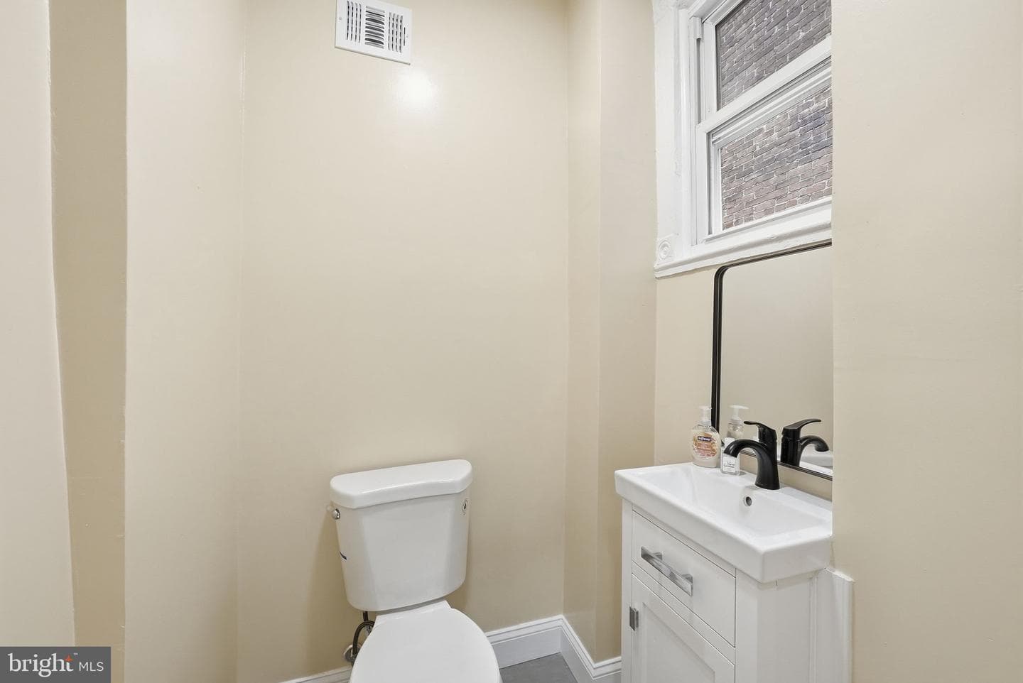 3839 Clifton Avenue photo 20