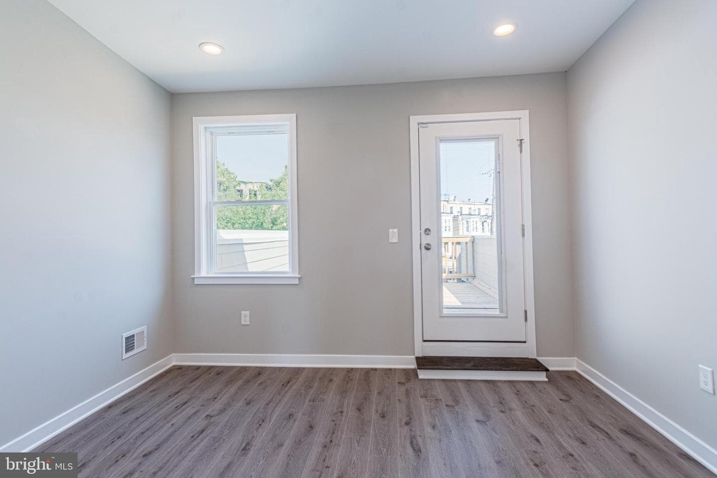 1404 Druid Hill Avenue photo 34