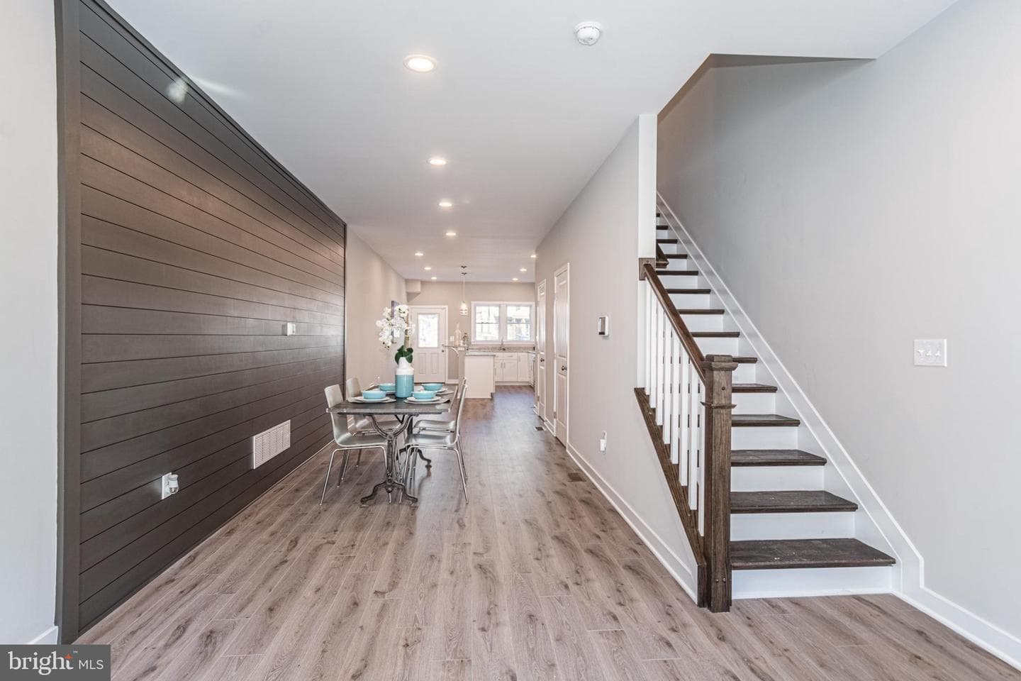 1404 Druid Hill Avenue photo 4