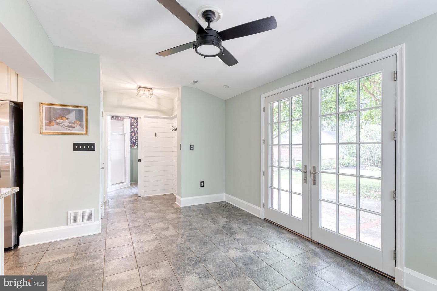 336 Broadmoor Road photo 21
