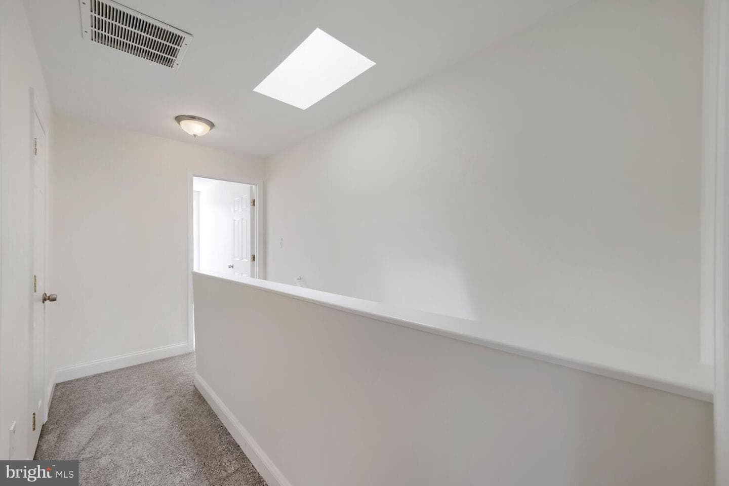 1228 N Broadway photo 21