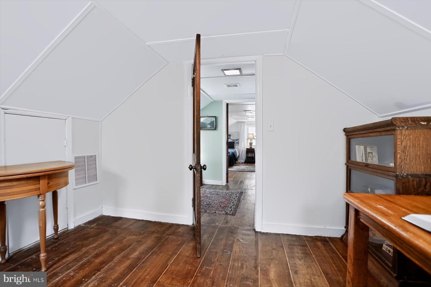 2817 Fleetwood Avenue photo 21