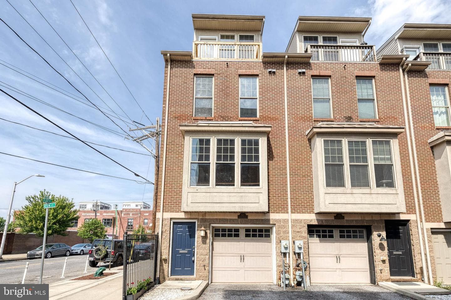 540 Canton Court photo 2