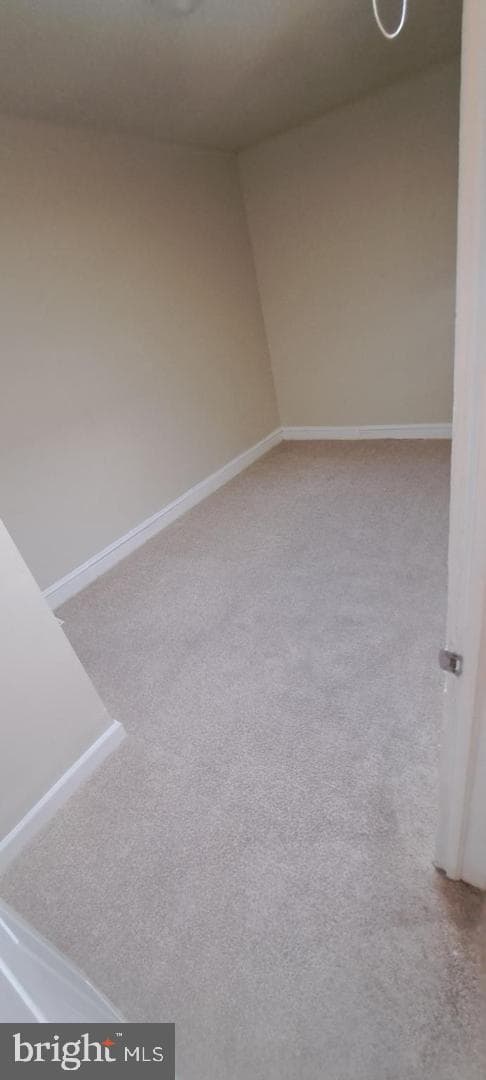 2544 W Fayette Street W photo 9