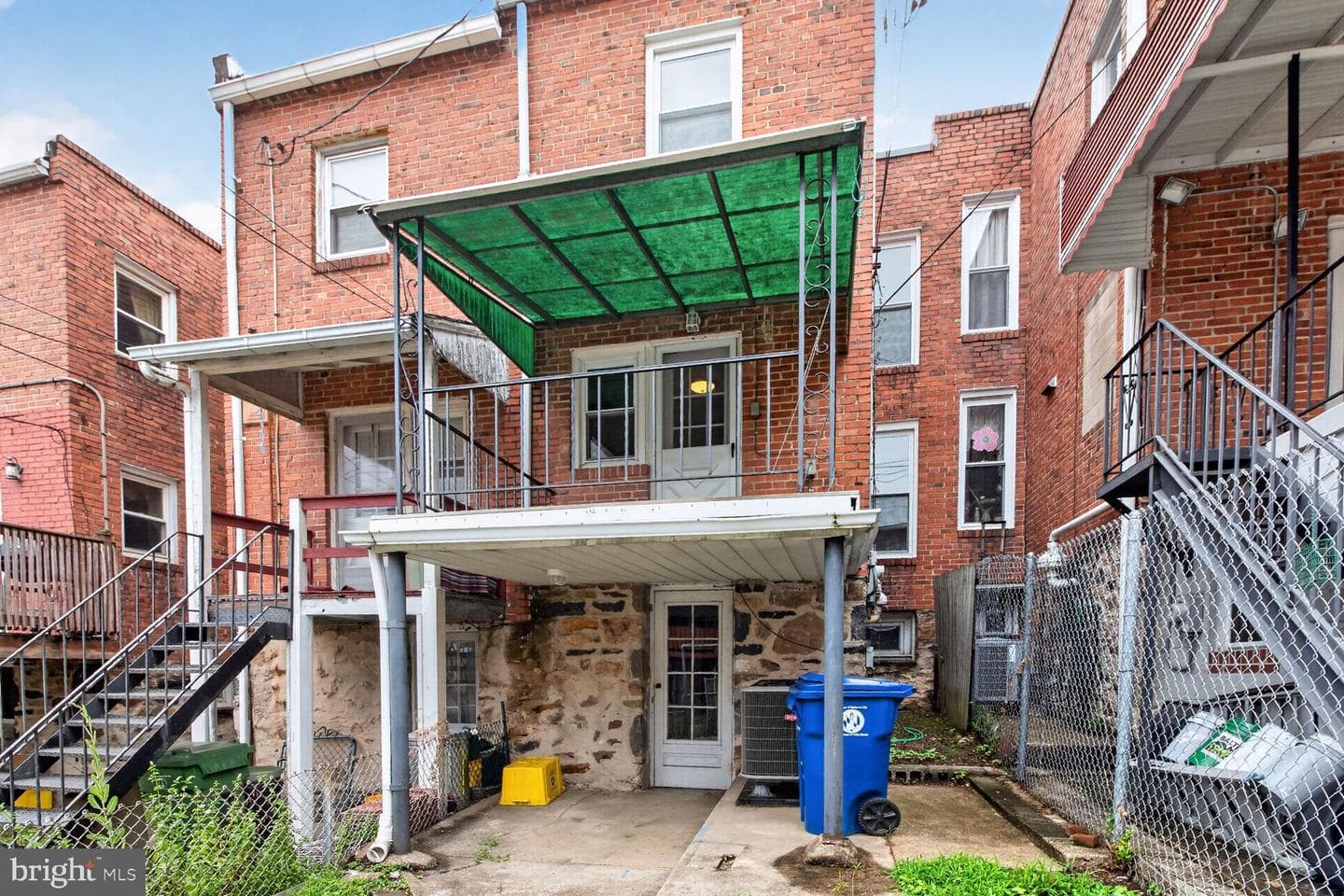 1405 W 37th Street photo 45