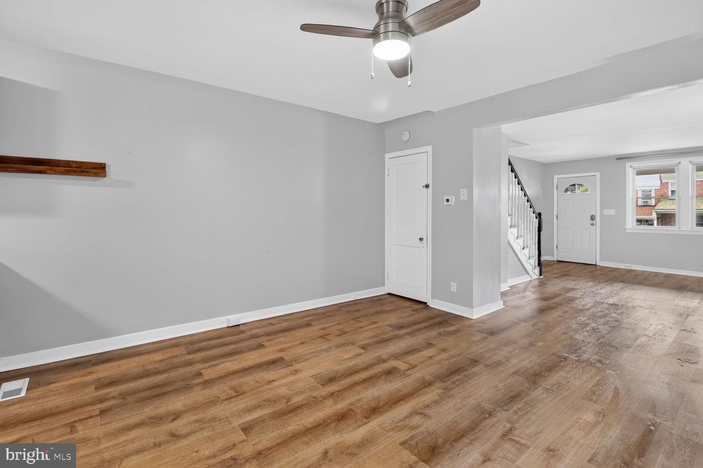 1405 W 37th Street photo 9