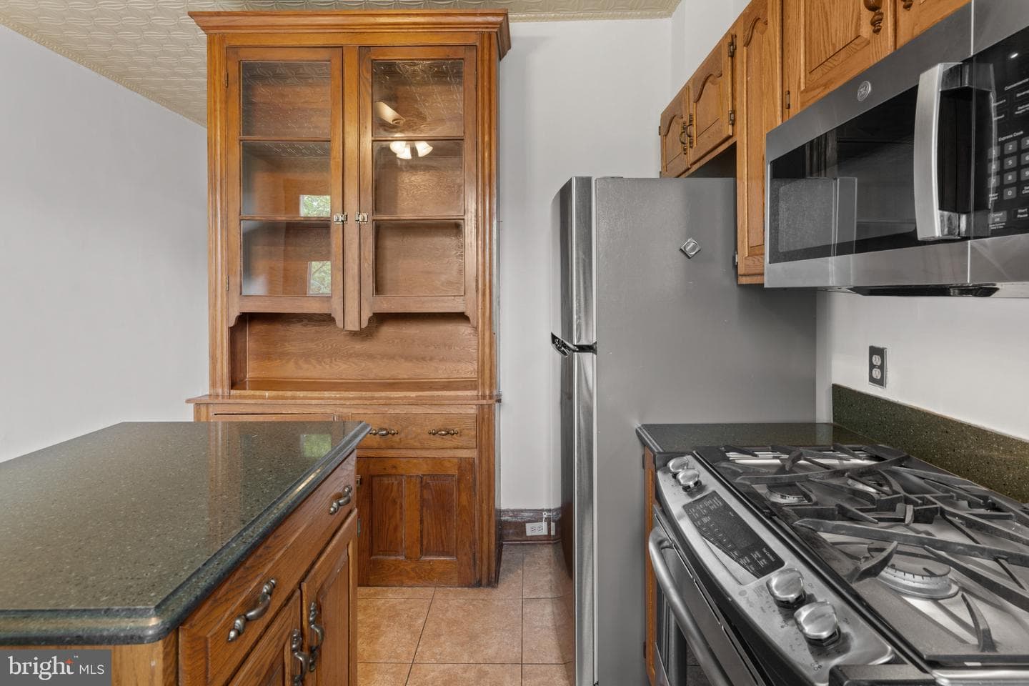 2922 Guilford Avenue photo 15