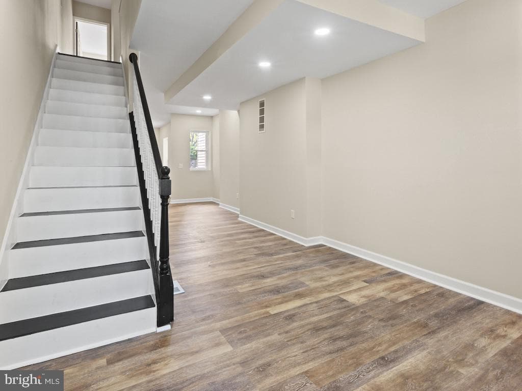 2903 Winchester Street photo 3