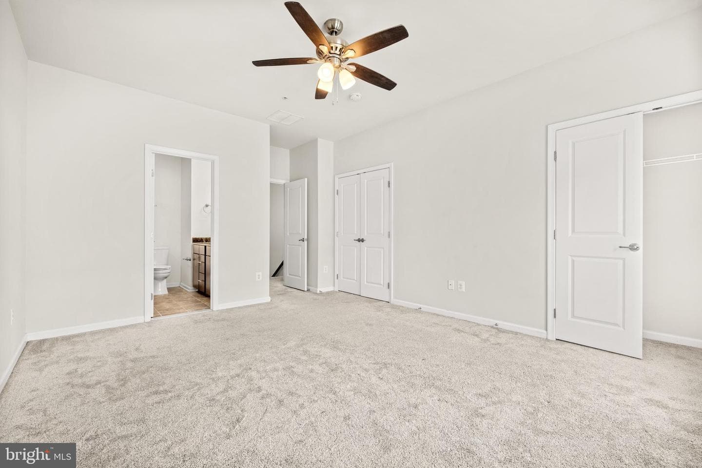 4517 Foster Avenue photo 17