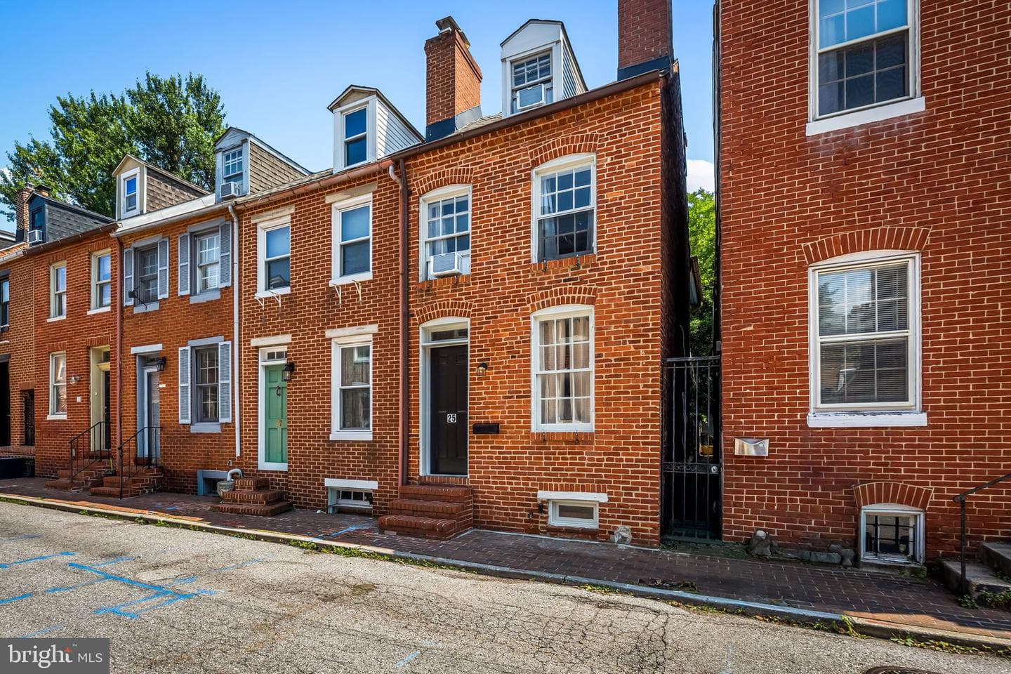25 E Hamburg Street, Baltimore