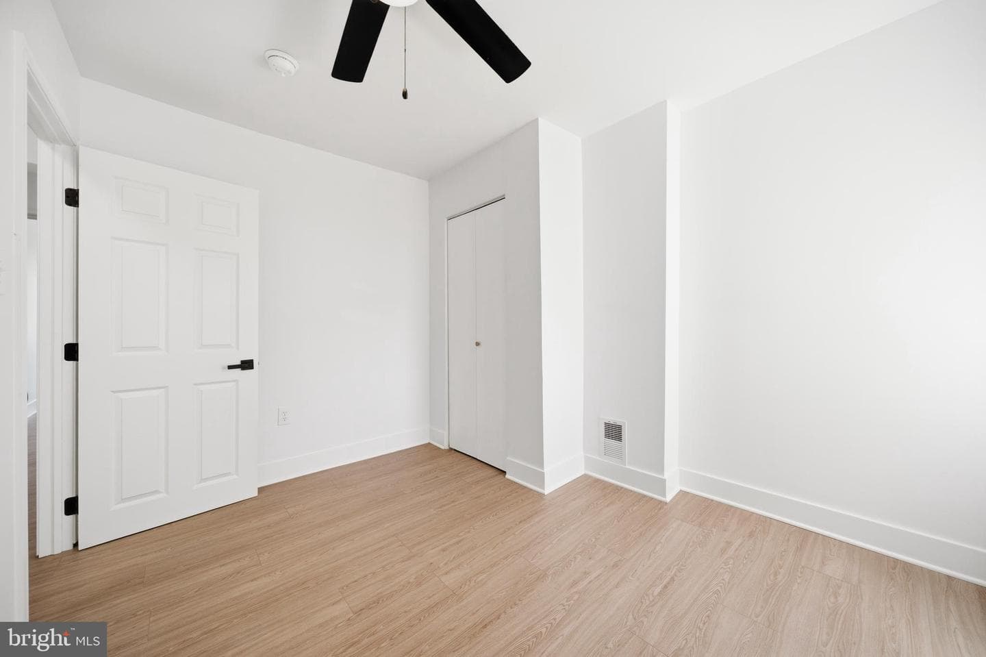1336 N Chester Street photo 25