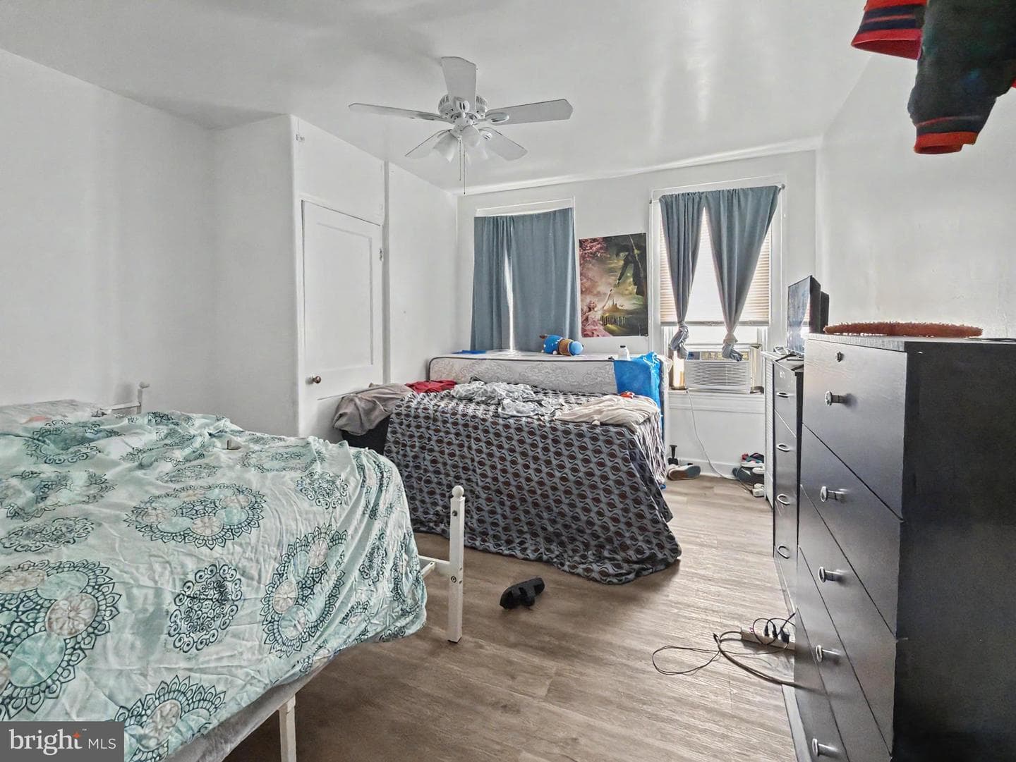 3232 Dudley Avenue photo 9