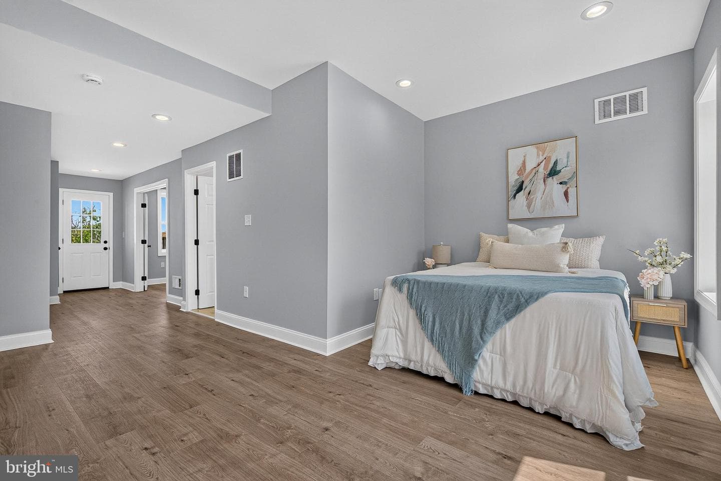 21 N Gilmor Street photo 25