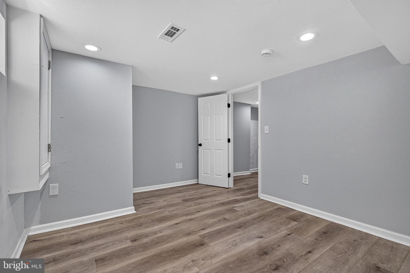 21 N Gilmor Street photo 35
