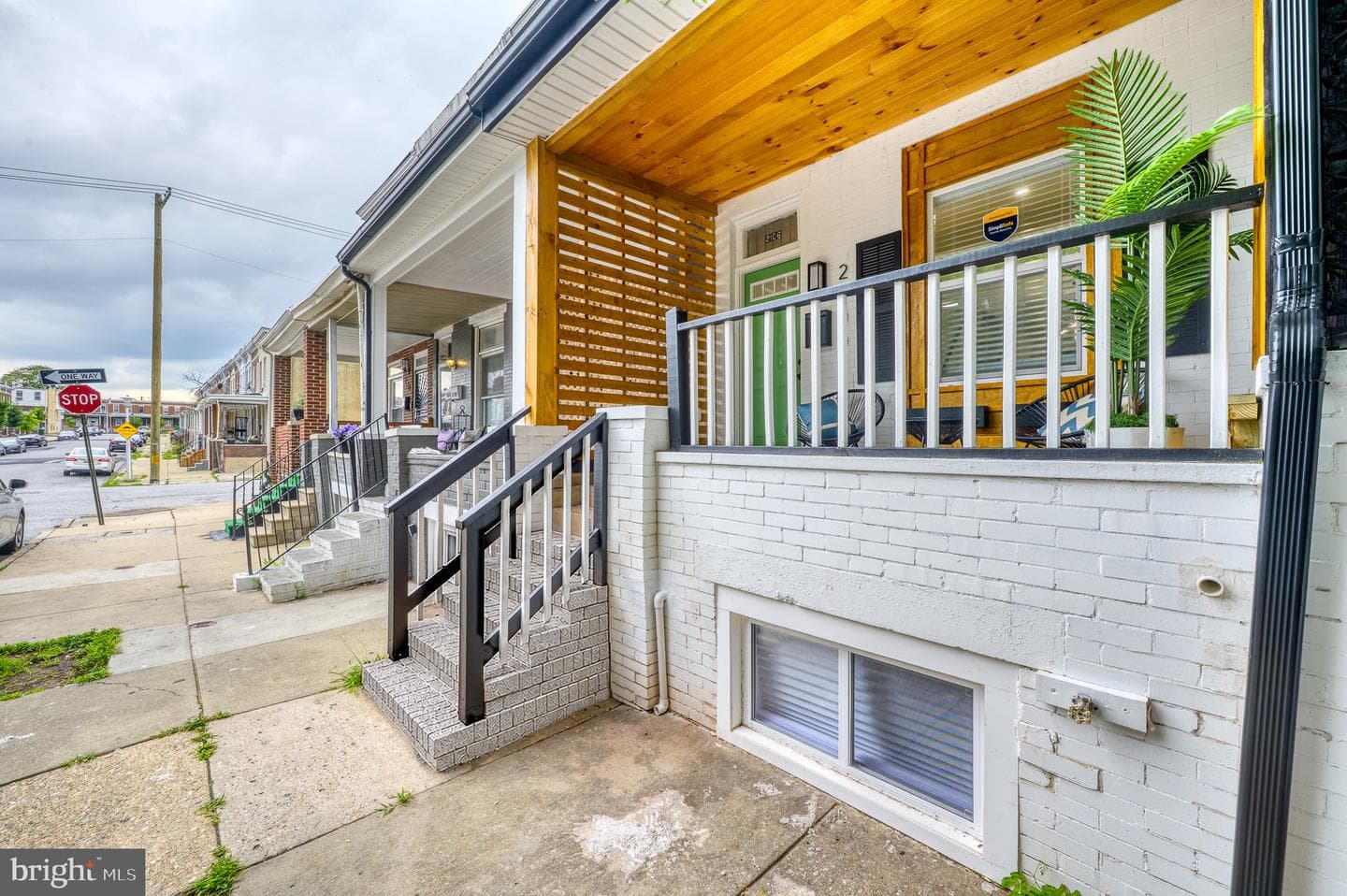 2106 Cliftwood Avenue photo 77