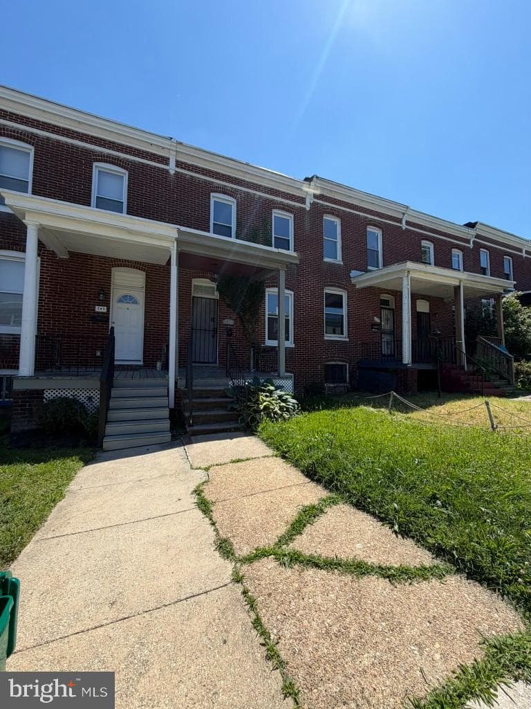 741 E 36th Street photo 20