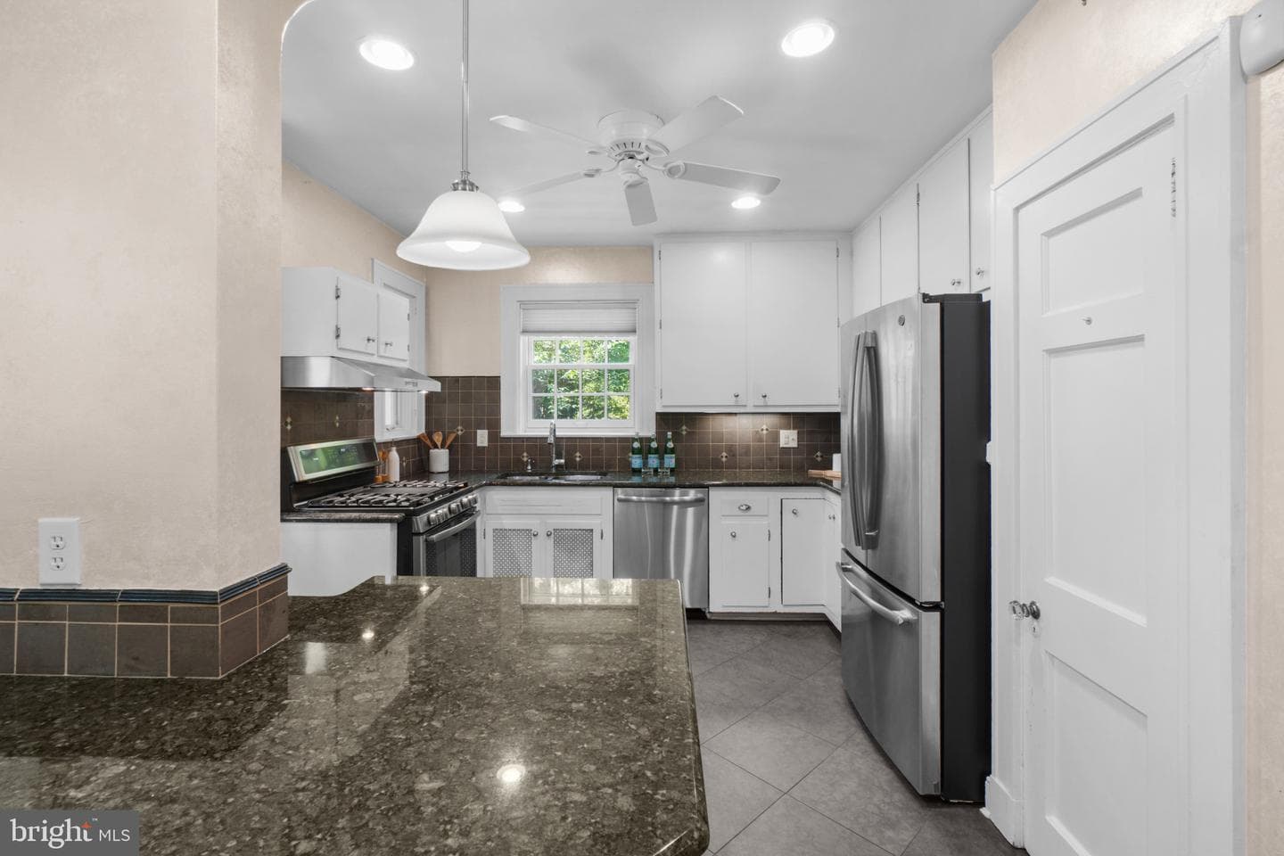 306 Broxton Road photo 14